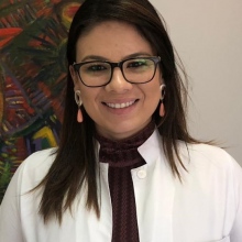 Dra. Rafaela Teixeira Martins