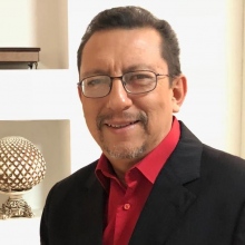 Dr. Ricardo Luis Morales Carlos