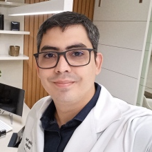 Dr. Rodrigo Vargas